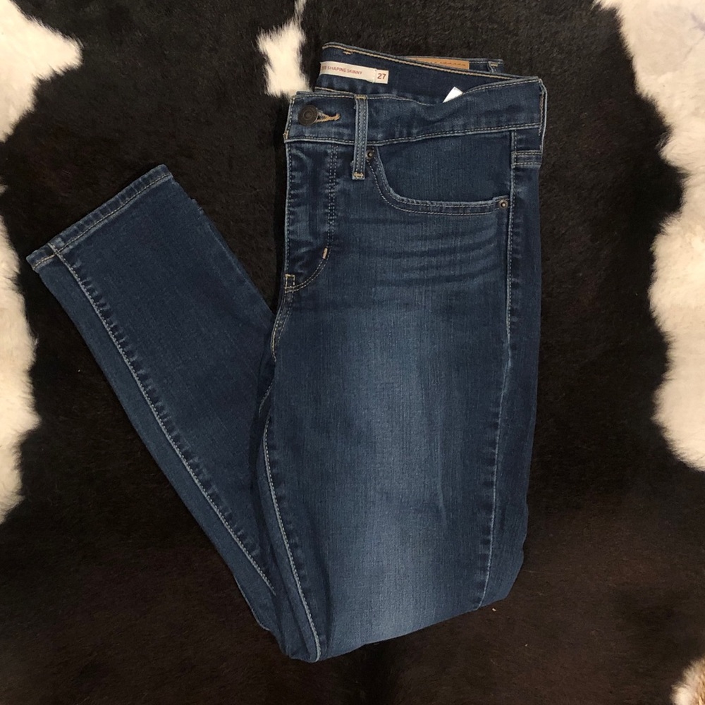 Levi’s - Shaping Skinny 311 size 27